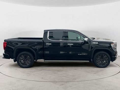 Used 2024 GMC Sierra 1500 Denali image 6