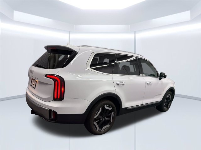 Certified 2023 Kia Telluride EX FWD image 6