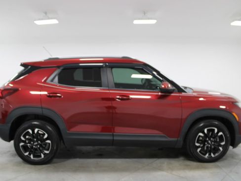 Used 2022 Chevrolet TrailBlazer LT FWD image 10
