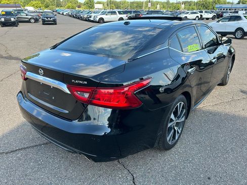 Used 2017 Nissan Maxima Platinum FWD image 5