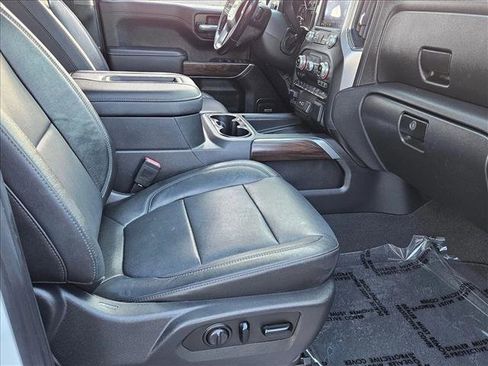Used 2019 GMC Sierra 1500 SLT w/ SLT Premium Plus Package RWD image 22