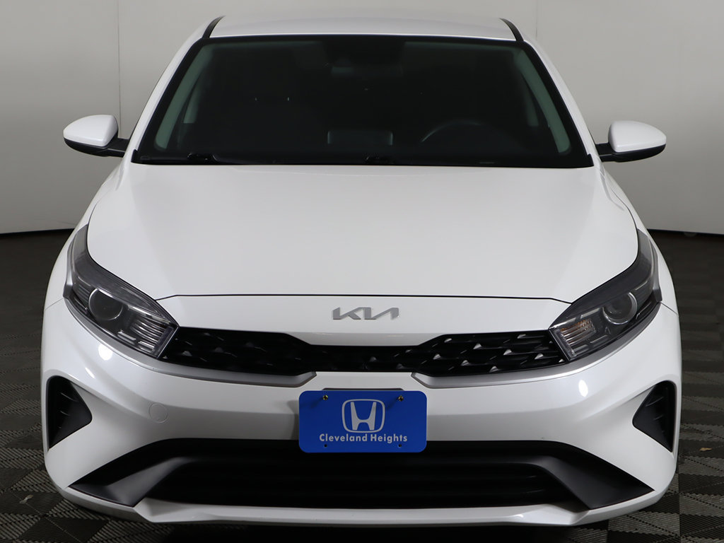 Used 2023 Kia Forte LXS FWD image 8