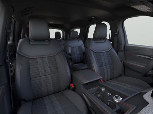 New 2026 Ford Explorer ST-Line w/ ST-Line Street Pack image 10