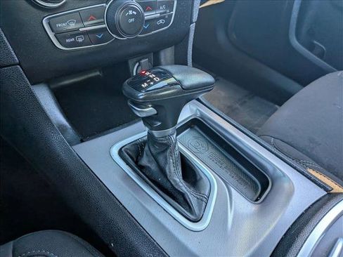 Used 2023 Dodge Charger SXT image 11