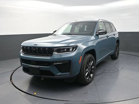 New 2026 Jeep Grand Cherokee Limited AWD/4WD image 5