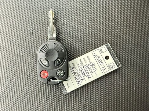 Used 2011 Ford Escape Limited w/ 301A Rapid Spec Order Code image 27
