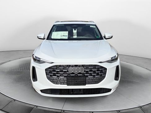 New 2025 Audi Q5 Premium Plus image 2