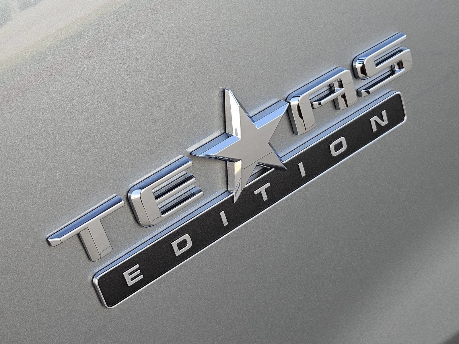 New 2026 Chevrolet Silverado 1500 LT w/ Texas Edition Plus AWD/4WD image 13
