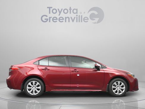Used 2025 Toyota Corolla LE FWD image 15