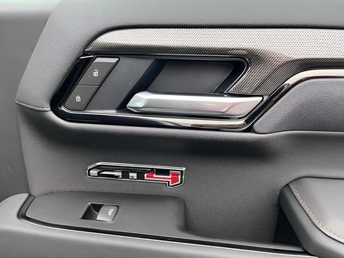 New 2026 GMC Sierra 1500 AT4 w/ AT4 Premium Package AWD/4WD image 34
