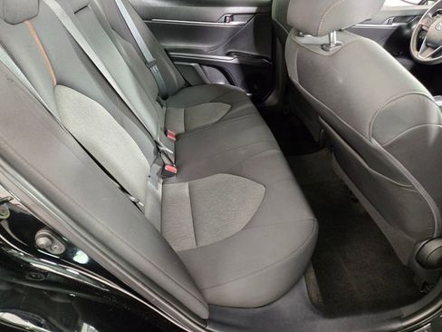 Used 2020 Toyota Camry LE FWD image 19