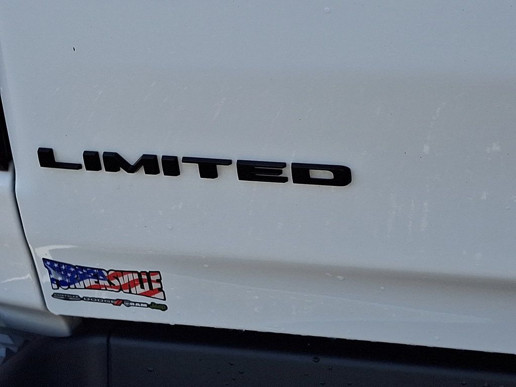 Certified 2022 RAM 1500 Limited w/ Night Edition AWD/4WD image 16