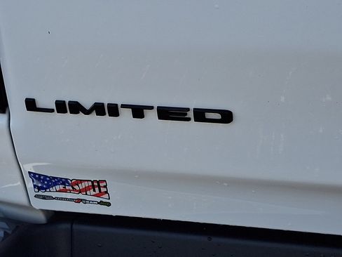 Used 2022 RAM 1500 Limited w/ Night Edition AWD/4WD image 16