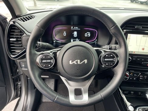 Certified 2024 Kia Soul EX image 14