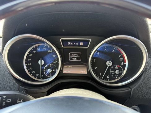Used 2013 Mercedes-Benz G 550 image 18