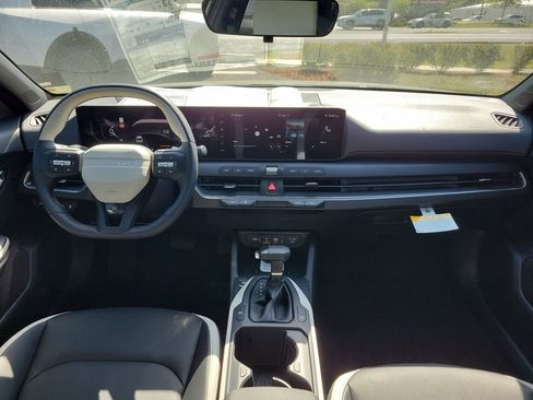 New 2026 Kia K4 GT-Line image 17