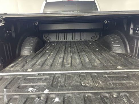 Certified 2022 Ford F350 Platinum w/ FX4 Off-Road Package AWD/4WD image 19