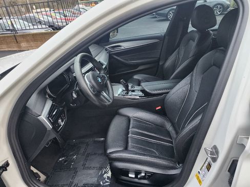 Used 2018 BMW 530i image 9