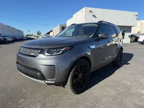 Used 2017 Land Rover Discovery HSE Luxury image 9