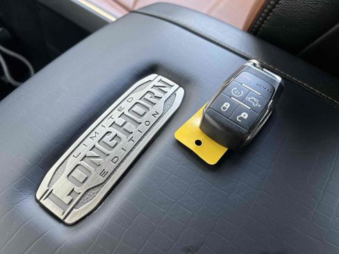 Used 2022 RAM 2500 Limited AWD/4WD image 9