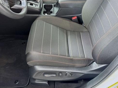 Used 2025 Honda CR-V Sport image 10