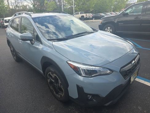 Used 2022 Subaru Crosstrek 2.5i Limited w/ Moonroof Package 2 AWD/4WD image 2