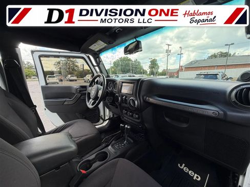 Used 2014 Jeep Wrangler Unlimited Sport w/ Quick Order Package 24S AWD/4WD image 13