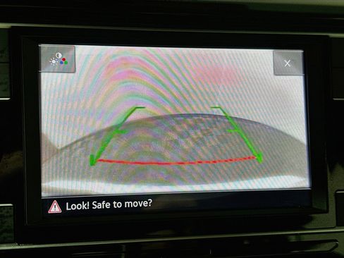 Used 2023 Volkswagen Taos S FWD image 13