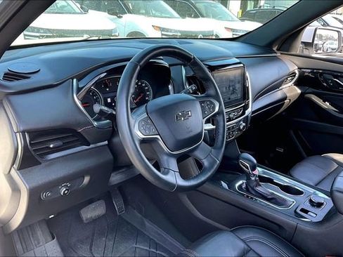 Used 2023 Chevrolet Traverse RS w/ LPO, Floor Liner Package image 14