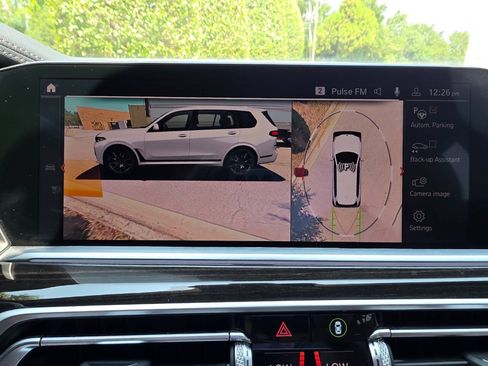 Used 2020 BMW X7 xDrive40i w/ M Sport Package AWD/4WD image 38