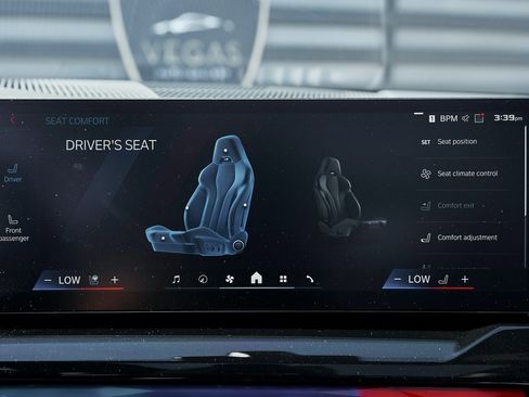 Used 2025 BMW M5 Touring image 75