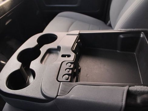 Used 2015 RAM 1500 Express image 33