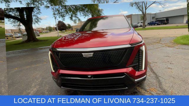 Certified 2026 Cadillac Vistiq Sport w/ LPO, Floor Liner Package AWD/4WD image 3