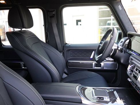 Certified 2026 Mercedes-Benz G 550 image 9