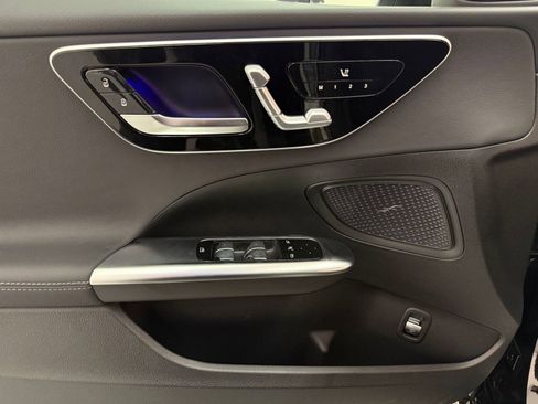 New 2026 Mercedes-Benz C 300 4MATIC Sedan image 11