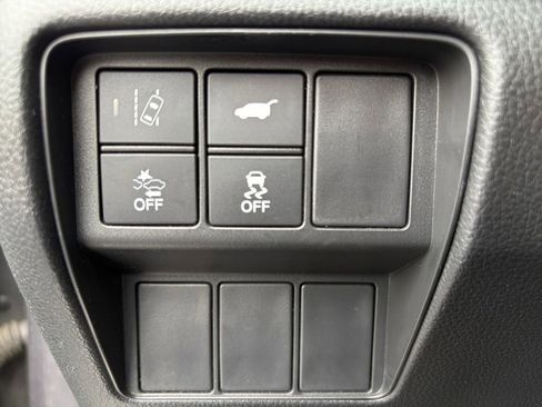 Used 2017 Honda CR-V EX-L image 4
