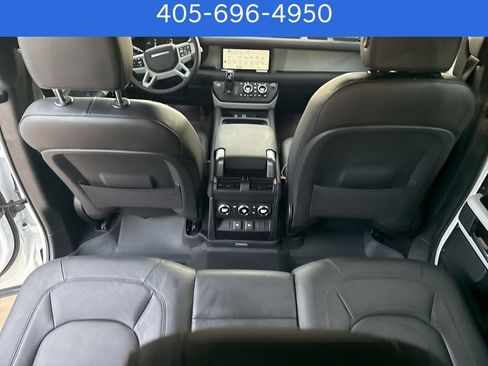 Used 2024 Land Rover Defender 110 S image 20