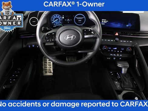 Certified 2025 Hyundai Elantra SEL image 5