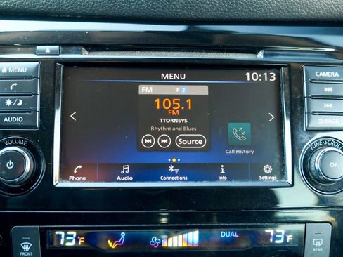 Used 2020 Nissan Rogue SV image 49