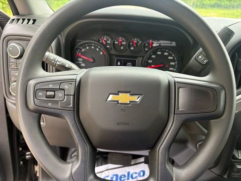 New 2026 Chevrolet Silverado 1500 W/T w/ WT Value Package AWD/4WD image 18