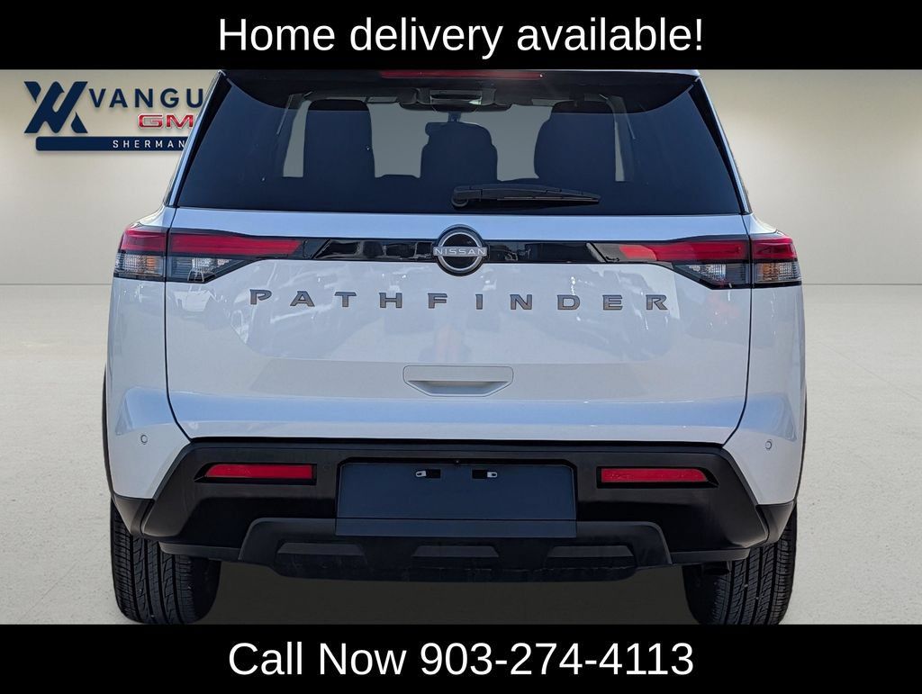Used 2026 Nissan Pathfinder SV FWD image 4