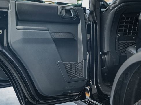 Certified 2025 Ford Bronco Badlands image 42