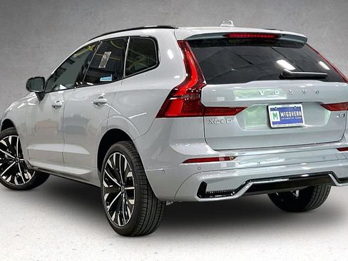 New 2026 Volvo XC60 B5 Ultra w/ Protection Package Premier AWD/4WD image 3