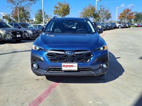 Certified 2025 Subaru Crosstrek 2.0i Premium image 5