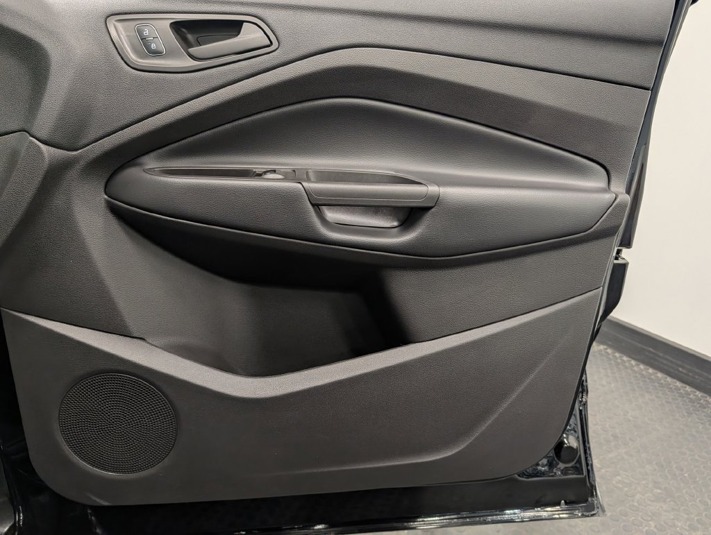 Used 2019 Ford Escape S FWD image 34
