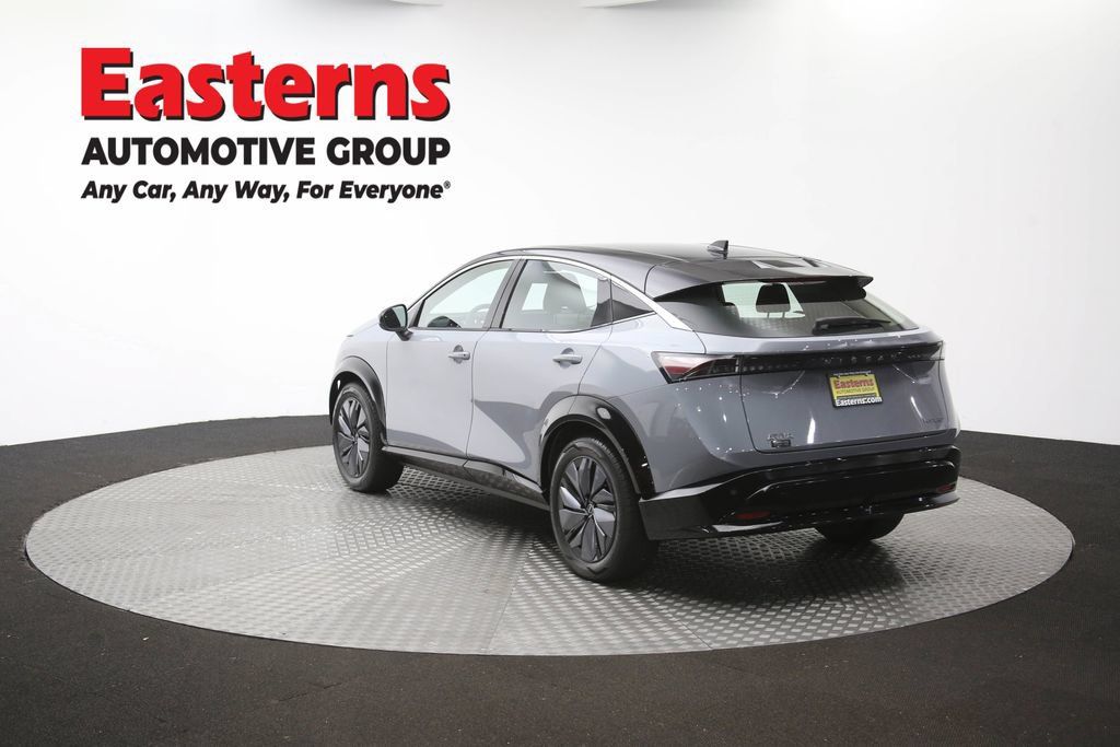 Used 2023 Nissan Ariya FWD image 65