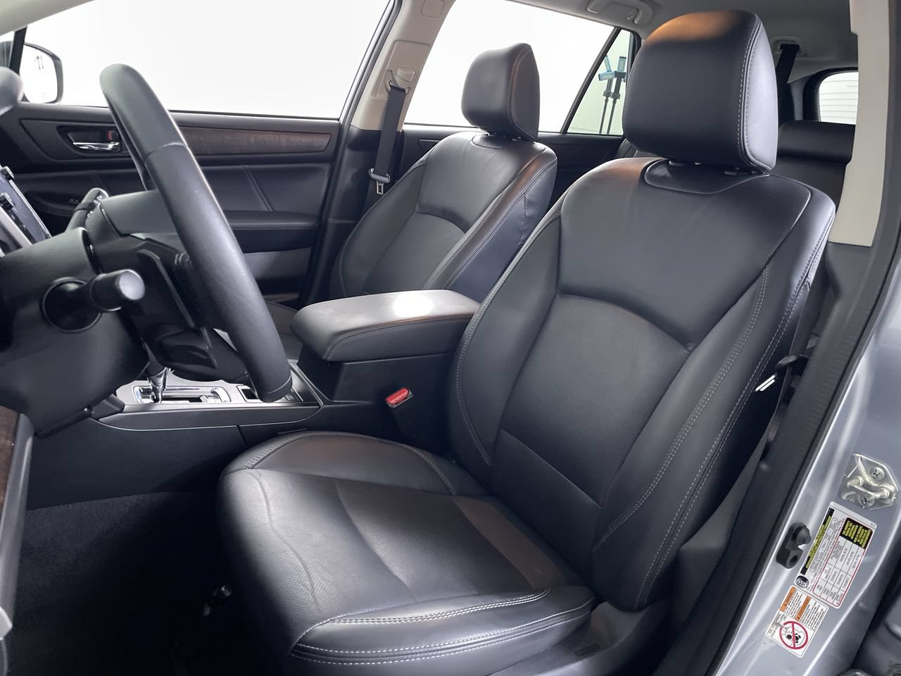 Used 2019 Subaru Outback 2.5i Limited AWD/4WD image 13