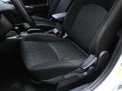 Used 2021 Mitsubishi Outlander Sport SE AWD/4WD image 17