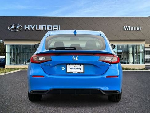 Used 2024 Honda Civic Sport image 3