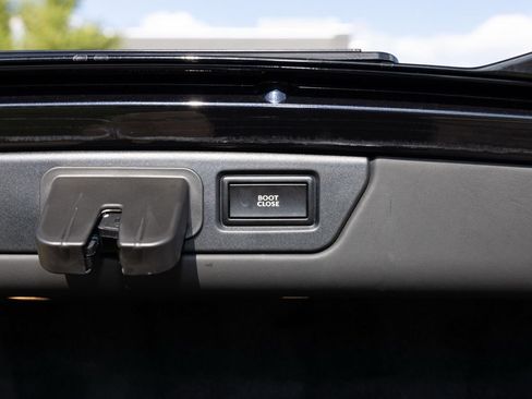 Used 2019 Bentley Mulsanne RWD image 48